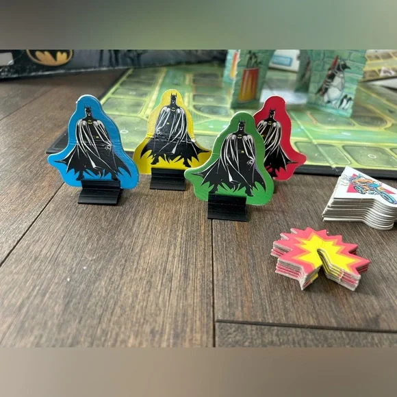 1992 Tim‎ Burton Batman returns 3-D board game (incomplete) - read description - Picture 2 of 8